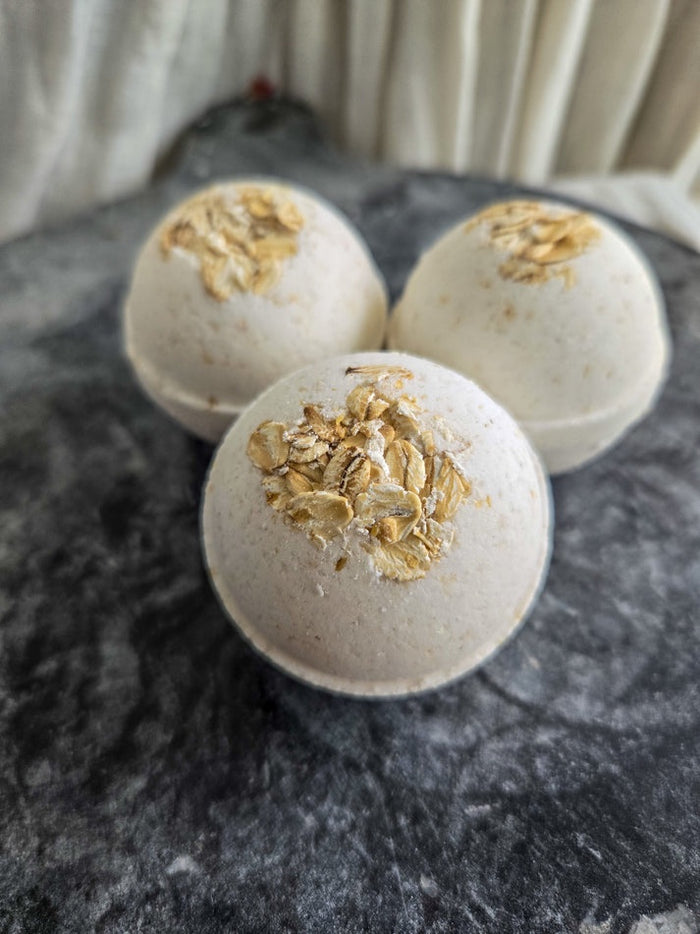 Bath Bomb - Oat and Honey